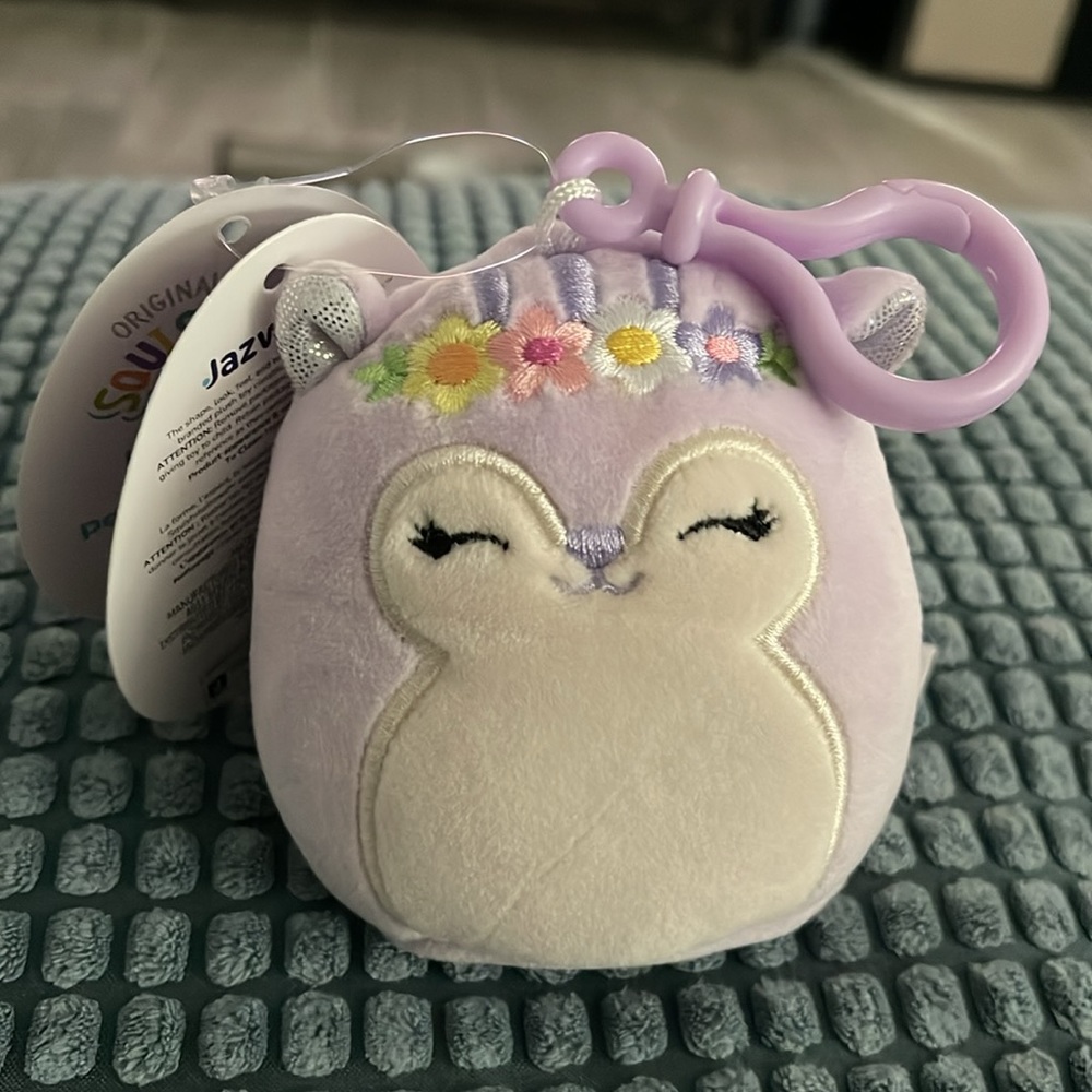 Squishmallow Easter Clips “Sydnee” The Squirrel